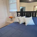 Charming 3 Bedroom Cottage Apartment In A Tudor-Style Home